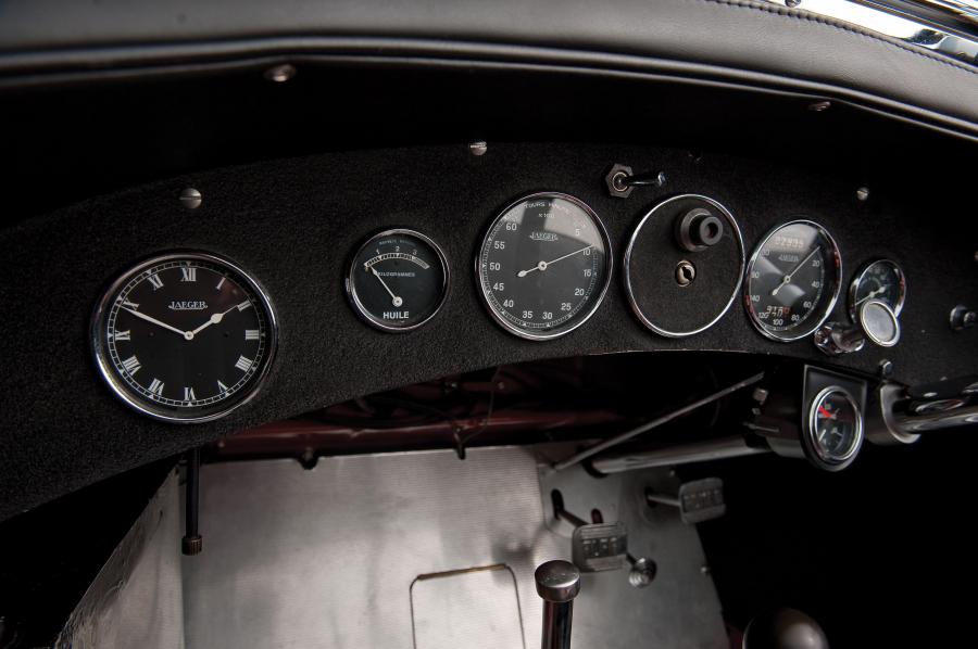 Панель приборов Alfa Romeo 6C 1750 GS Parigi 1929 года  (фото 29 из 46)